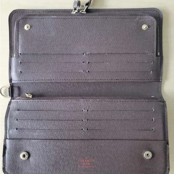 Brown Checkered snap Wallet - Picture 3 of 4